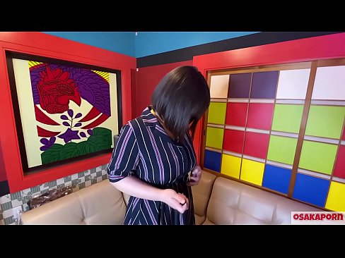 ❤️ Japanse cutie met grote tieten masturbeert met sexspeeltjes en heeft een orgasme. Ze vertelt in een interview over haar neukervaring. Enorme tieten en harig kutje die luid kreunen. Osakaporn ❤ Beautiful porno at nl.tube-sexer-com.ru ❌